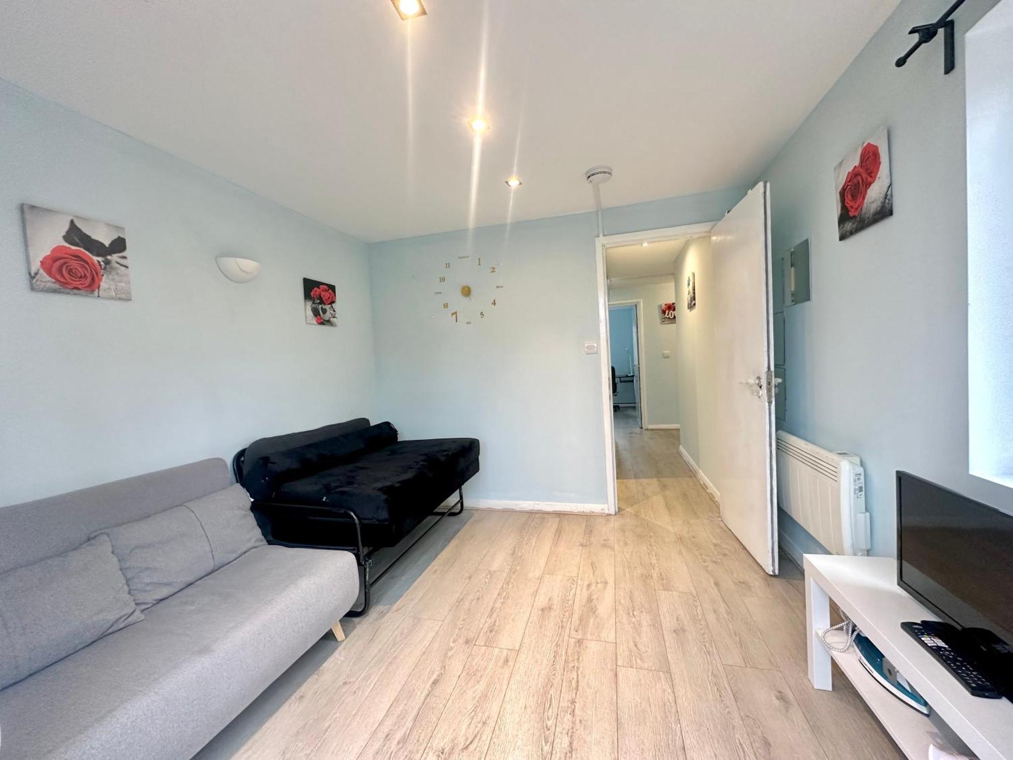 Kings Cross Guest House Лондон Экстерьер фото